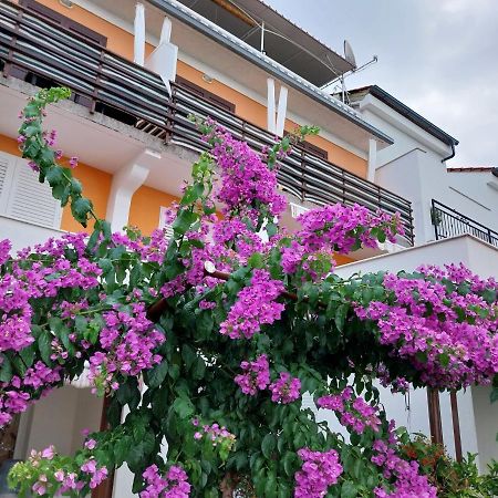 Apartment Milica Rab Town Exterior photo